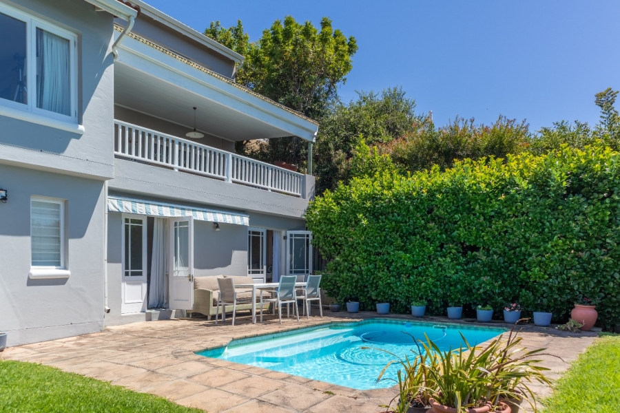 4 Bedroom Property for Sale in Plettenberg Bay Central Western Cape
